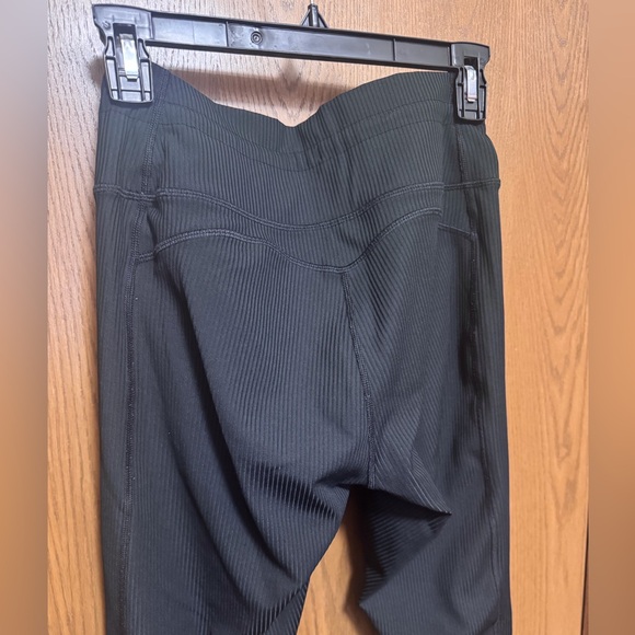 Fabletics Oasis Black Ribbed Drawstring Leggings - Picture 6 of 8